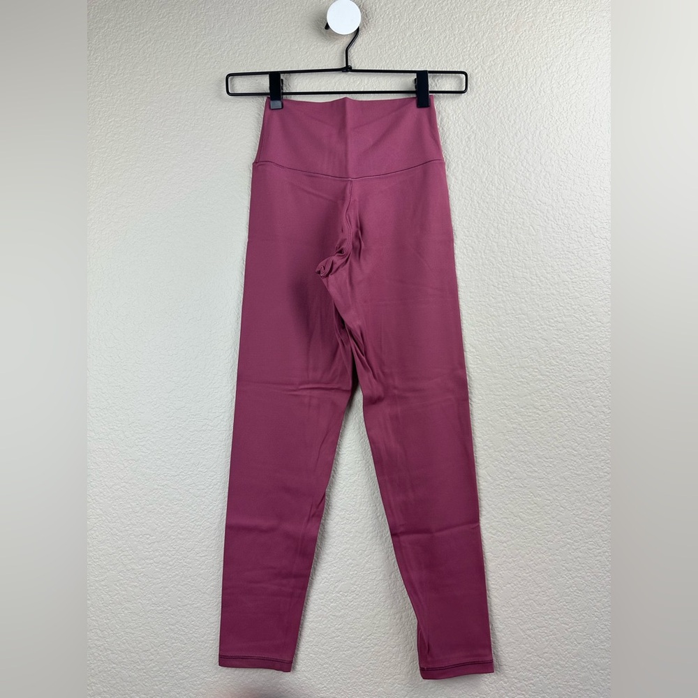 OFFLINE Real Me High Waisted Crossover Legging - Picture 2 of 8